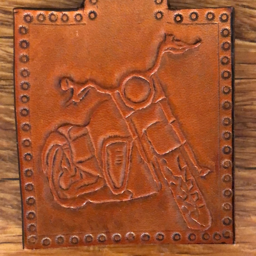 Key fob - Picture 2 of 4